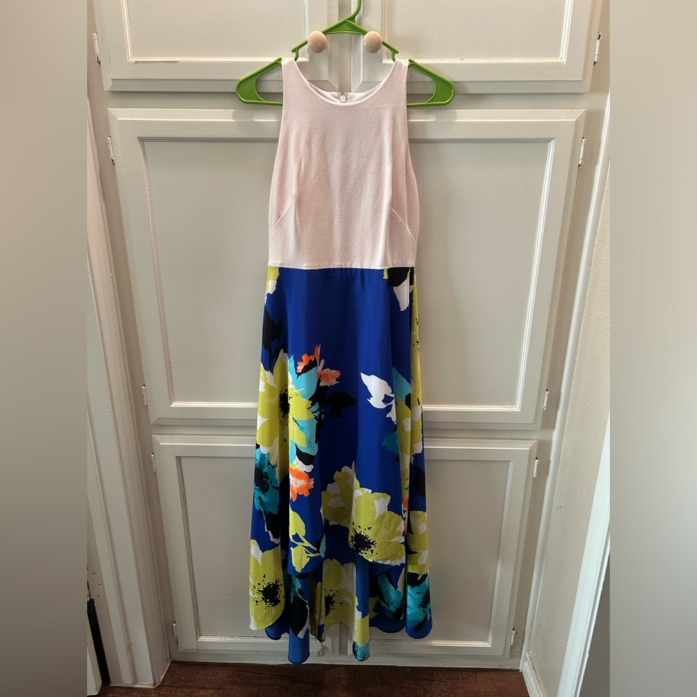 Vince Camuto size 6